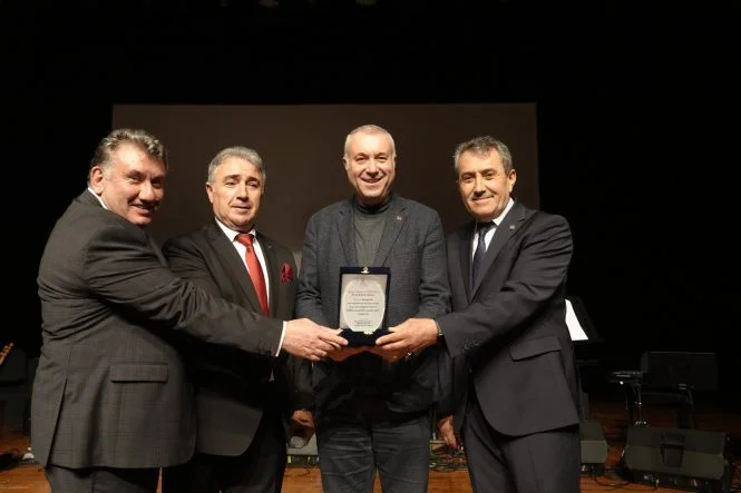 Kartal’da Türküler Sevgi ve Barış İçin Yankılandı (3)